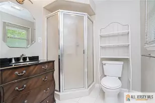 27 Woodmere Rd, North Brunswick Township, NJ 08902 - Photo 21