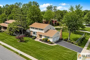 27 Woodmere Rd, North Brunswick Township, NJ 08902 - Photo 29