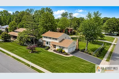 27 Woodmere Road, North Brunswick Township, NJ 08902 - Photo 29