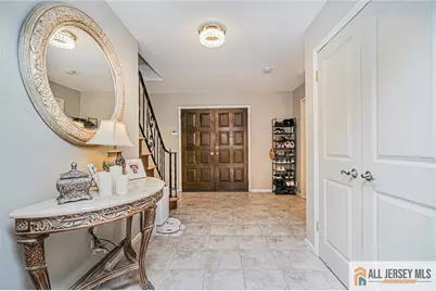 27 Woodmere Road, North Brunswick Township, NJ 08902 - Photo 3