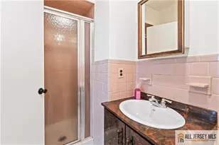4 Darby Rd, Franklin Township, NJ 08873 - Photo 21