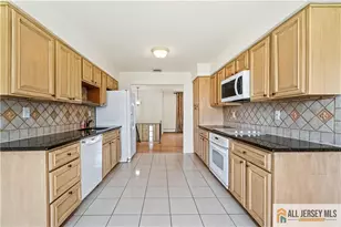 4 Darby Rd, Franklin Township, NJ 08873 - Photo 5
