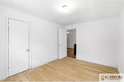 15 S Ward Street, New Brunswick, NJ 08901 - Photo 17