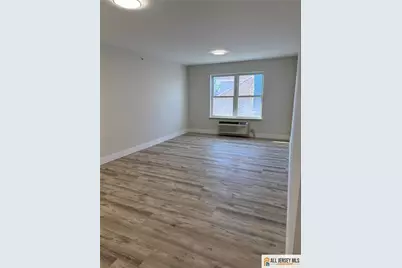 251 Livingston Avenue #305, New Brunswick, NJ 08901 - Photo 7