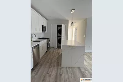 251 Livingston Avenue #305, New Brunswick, NJ 08901 - Photo 3