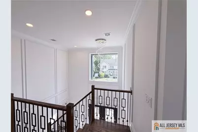 28 S McKinley Avenue, Iselin, NJ 08830 - Photo 17