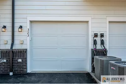 323 Sadie Circle, New Brunswick, NJ 08901 - Photo 25