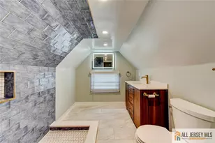 37 E Somerset St, Raritan, NJ 08869 - Photo 17