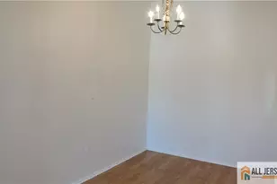 363 Lancaster Ct, Piscataway Township, NJ 08854 - Photo 7