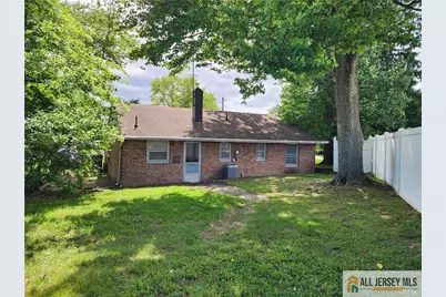 130 Garden Terrace, Edison, NJ 08817 - Photo 5