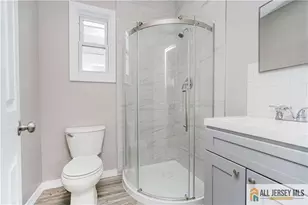105 Louis St, New Brunswick, NJ 08901 - Photo 23