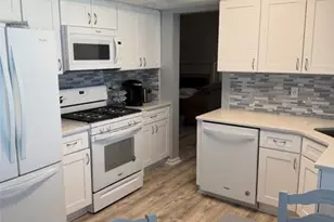 75 Wooten Ct, East Brunswick Township, NJ 08816 - Photo 7