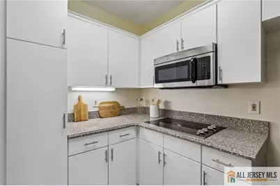 2000 Windrows Drive #2019, Plainsboro Township, NJ 08540 - Photo 9