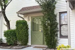 2513 Lighthouse Ln, Sayreville, NJ 08859 - Photo 1