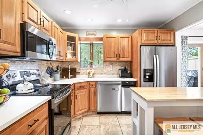 16 10th Avenue, Monroe Township, NJ 08831 - Photo 15