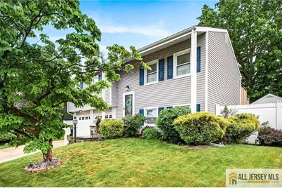 16 10th Avenue, Monroe Township, NJ 08831 - Photo 3
