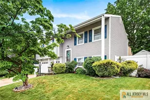 16 10th Ave, Monroe Township, NJ 08831 - Photo 3