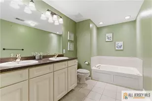 605 Donato Cir, Scotch Plains Township, NJ 07076 - Photo 21