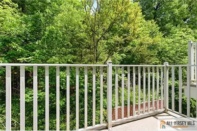 605 Donato Circle, Scotch Plains Township, NJ 07076 - Photo 23