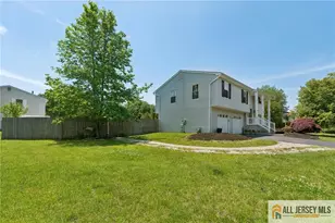 21 Cherry Bend Dr, Howell Township, NJ 07731 - Photo 23