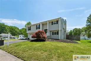 21 Cherry Bend Dr, Howell Township, NJ 07731 - Photo 25