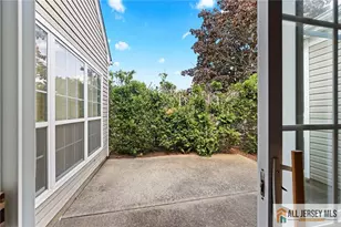 527 Harrier Dr, Monroe Township, NJ 08831 - Photo 19