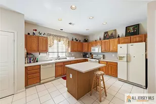 527 Harrier Dr, Monroe Township, NJ 08831 - Photo 15