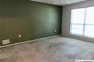 171 Lindsey Ct, Franklin Township, NJ 08823 - Photo 3