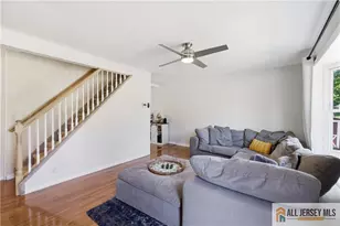 8 Lauretta Dr, East Brunswick Township, NJ 08816 - Photo 5