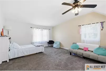 8 Lauretta Drive, East Brunswick Township, NJ 08816 - Photo 17