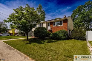 43 Shirley Blvd, Old Bridge Township, NJ 08857 - Photo 3