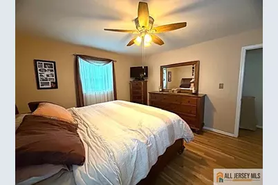760 Magnolia Road, North Brunswick Township, NJ 08902 - Photo 27