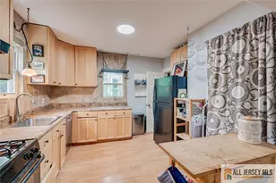 111 Johnson St, Highland Park, NJ 08904 - Photo 19