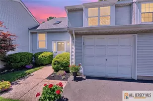 147 Picadilly Pl, Franklin Township, NJ 08873 - Photo 1