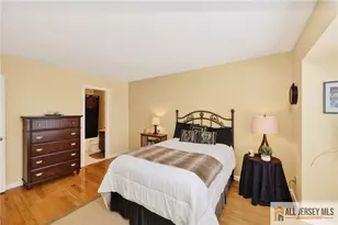 147 Picadilly Pl, Franklin Township, NJ 08873 - Photo 11