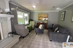 102 Gracey St, Edison, NJ 08817 - Photo 7