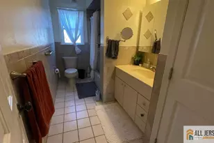102 Gracey St, Edison, NJ 08817 - Photo 13