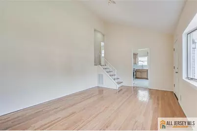 42 Hyde Avenue, Iselin, NJ 08830 - Photo 7