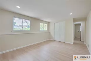 42 Hyde Ave, Iselin, NJ 08830 - Photo 3