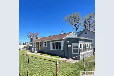 10 Lake Avenue, Old Bridge Township, NJ 07735 - Photo 3
