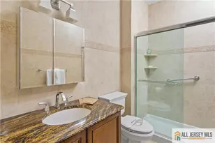 30 Wellington Pl, Monroe Township, NJ 08831 - Photo 23