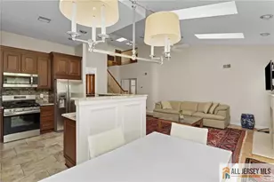 30 Wellington Pl, Monroe Township, NJ 08831 - Photo 13
