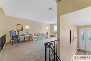 46 Lynnwood Rd, Edison, NJ 08820 - Photo 11