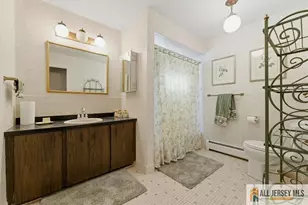 46 Lynnwood Rd, Edison, NJ 08820 - Photo 41