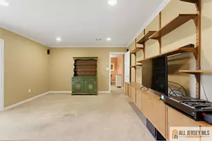 46 Lynnwood Rd, Edison, NJ 08820 - Photo 25