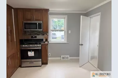 65 W Stearns Street, Rahway, NJ 07065 - Photo 23