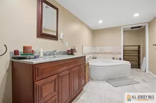 167 Federal Rd, Monroe Township, NJ 08831 - Photo 35