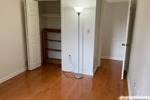 144 Beverly Hl Ter, Woodbridge Township, NJ 07095 - Photo 9