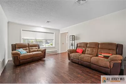 394 Newport Way #394A, Monroe Township, NJ 08831 - Photo 3