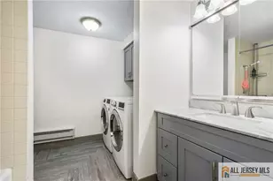 394 Newport Way, Monroe Township, NJ 08831 - Photo 11